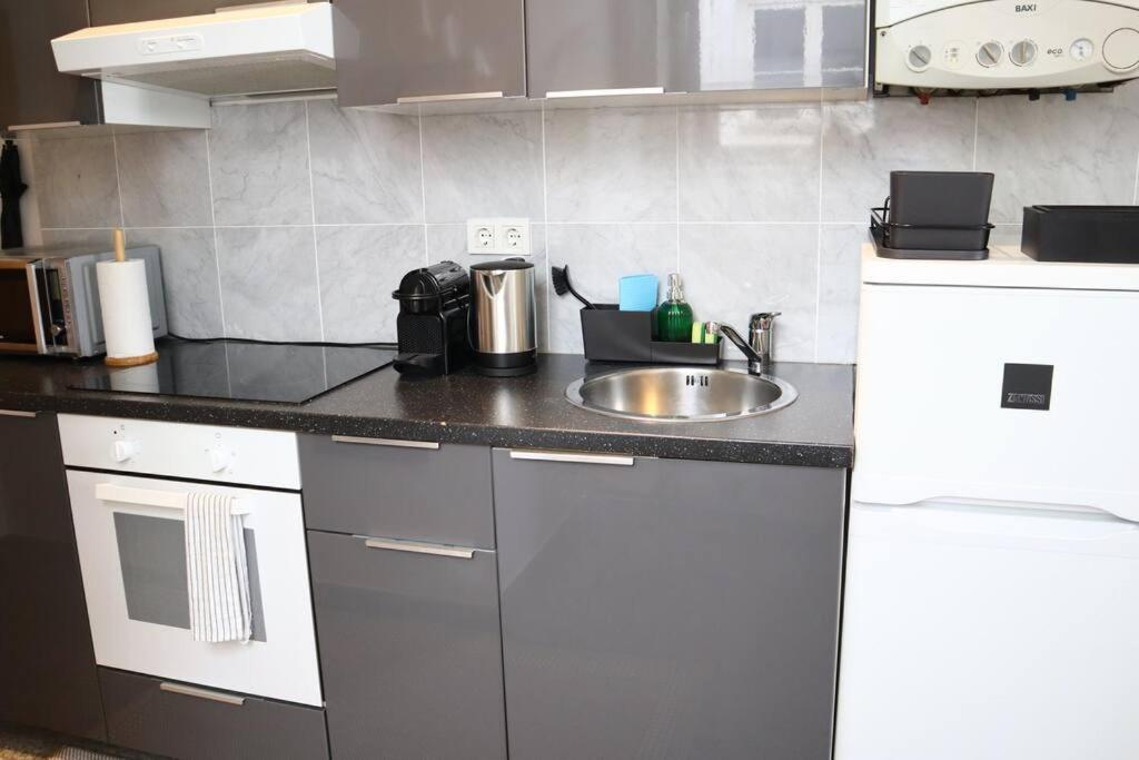 Bloom - Modern One Bedroom Apartment Bécs Kültér fotó